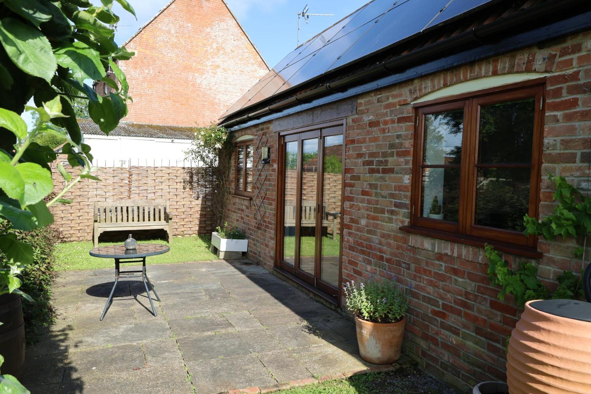 Tranquil And Cosy Cottage On The Somerset Levels Bridgwater Esterno foto
